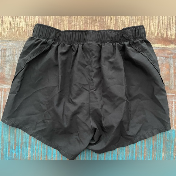 New Balance Running Shorts Small - Picture 6 of 7